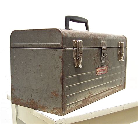 old metal tool box|small vintage metal tool box.